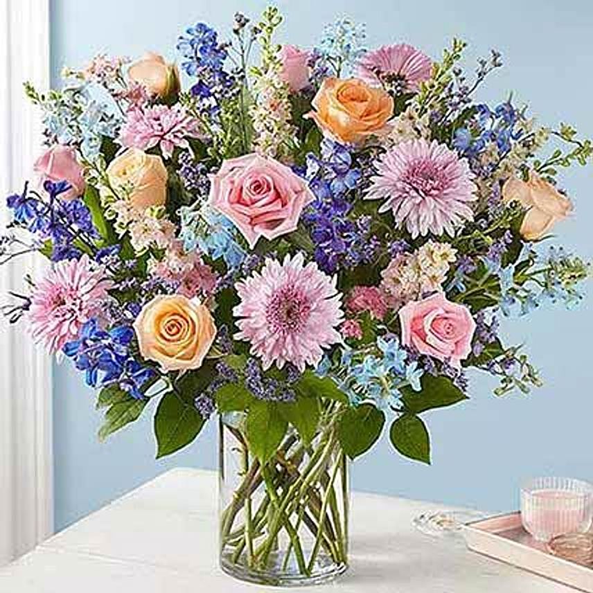 Lovely Bunch Of Colourful Flowers: Flower Vase Arrangement
