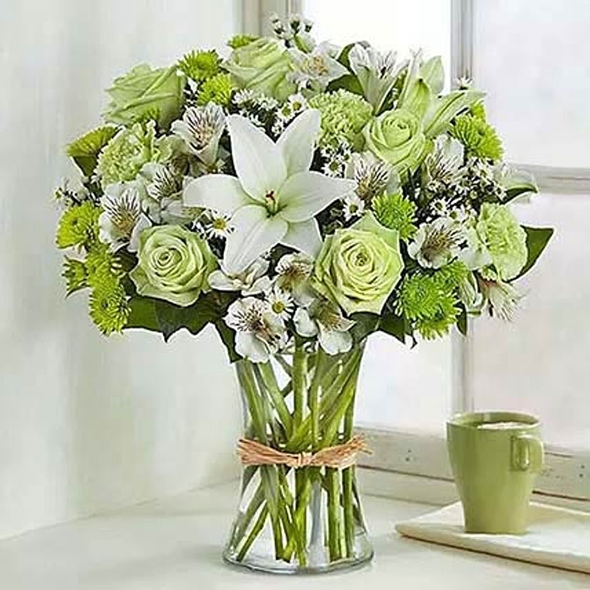 Bunch Of Green and White Flowers: Carnations Bouquets