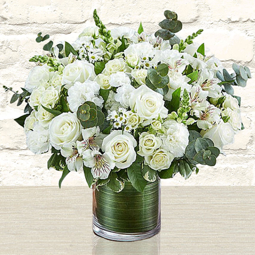 Glamorous White Flowers Vase: Flower Arrangements