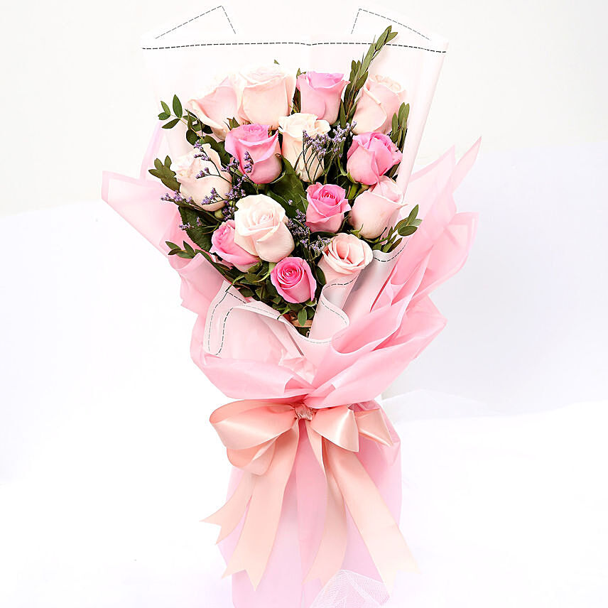 Dreamy Mixed Roses Bouquet: Engagement Flowers in Singapore