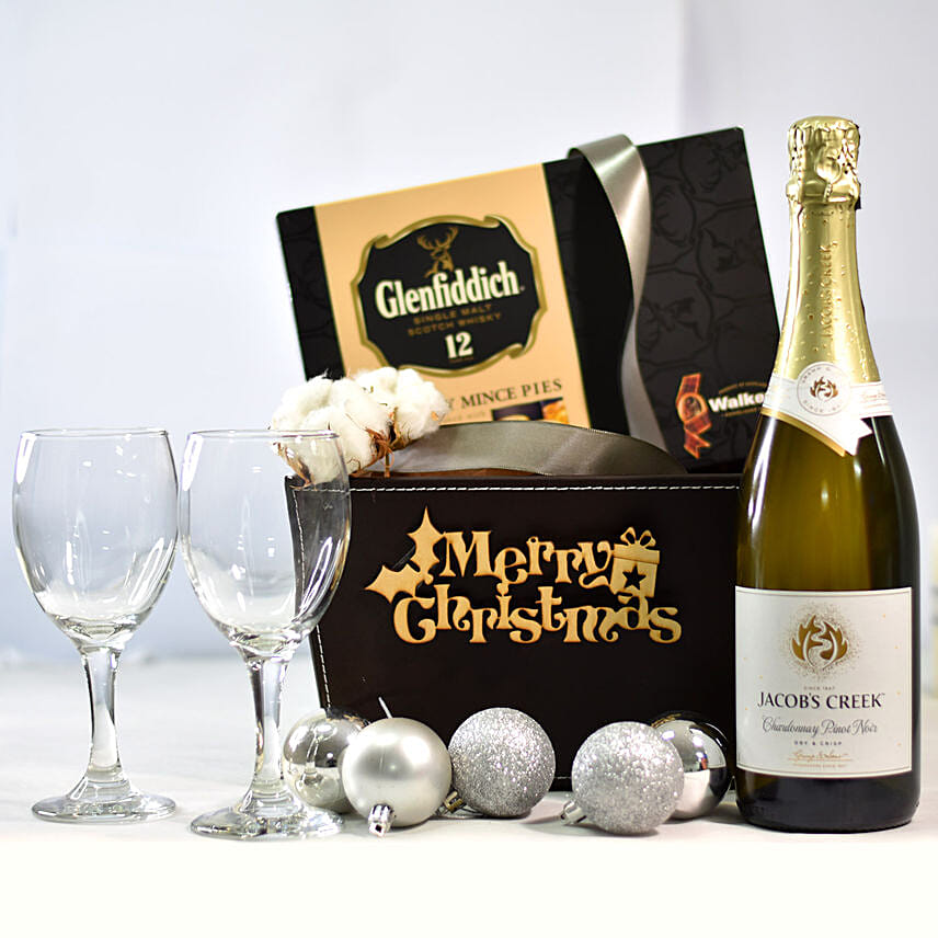 Merry Christmas Charming Black Gift Box: Christmas Gifts for Friends