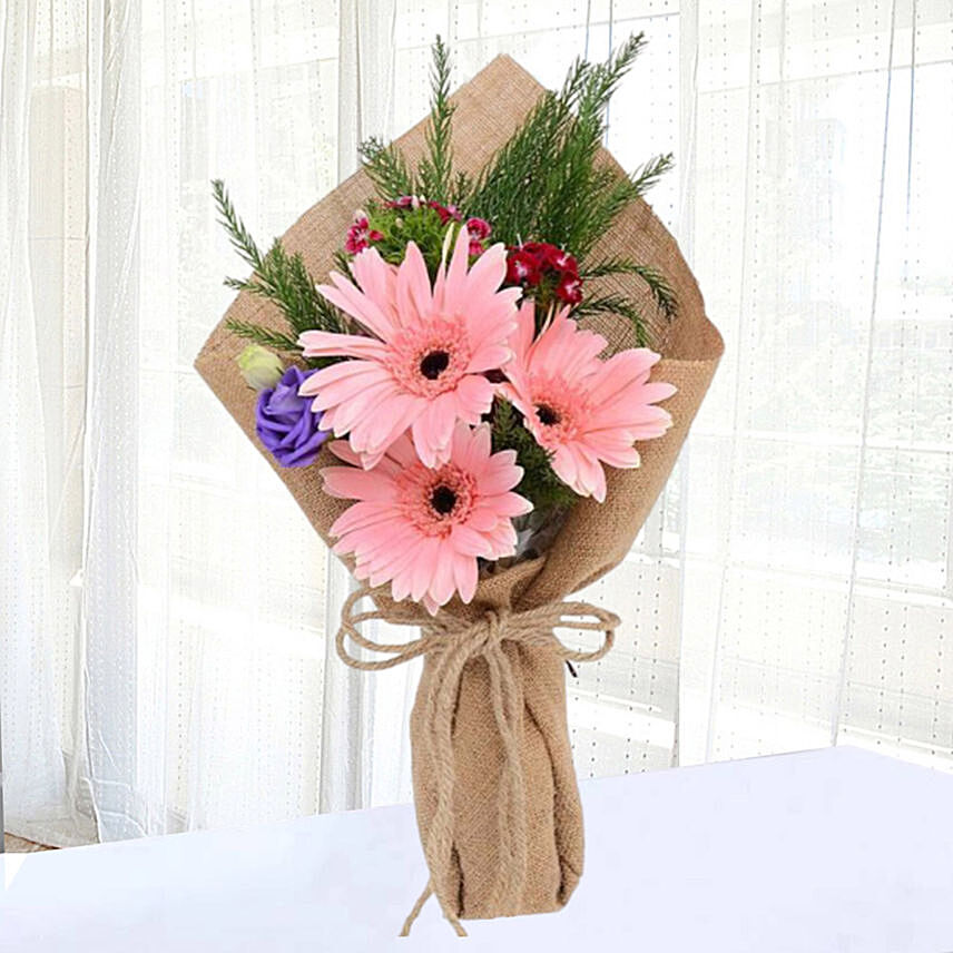 Pink Gerberas Chic Bunch: Unique Gifts for Girlfriend