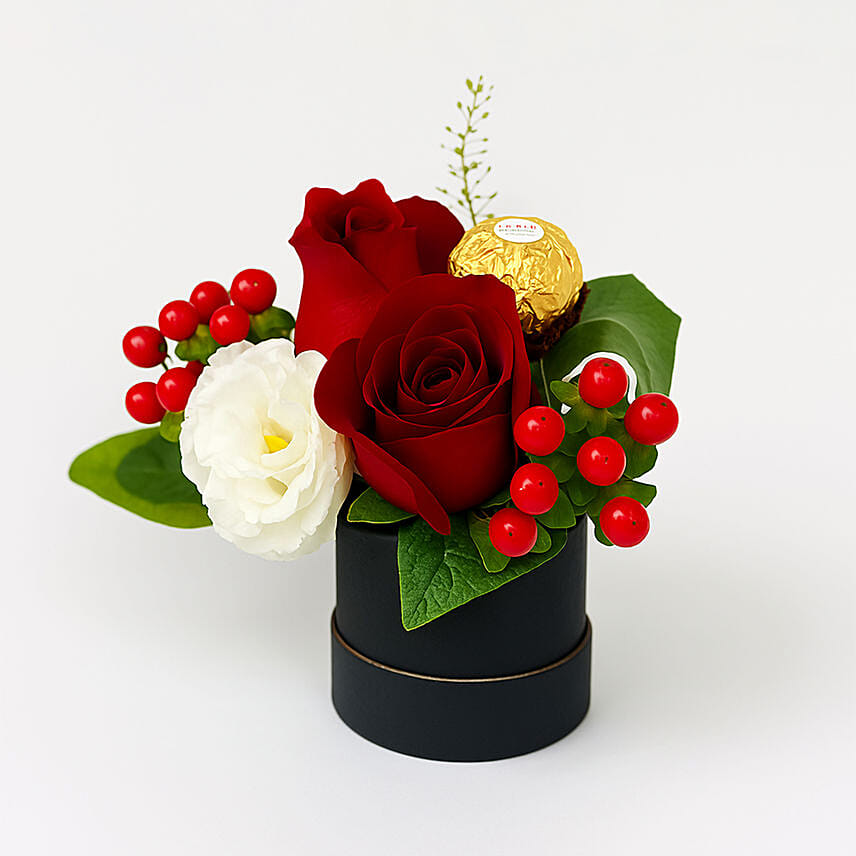 Red Roses With Rocher: Red Bouquets