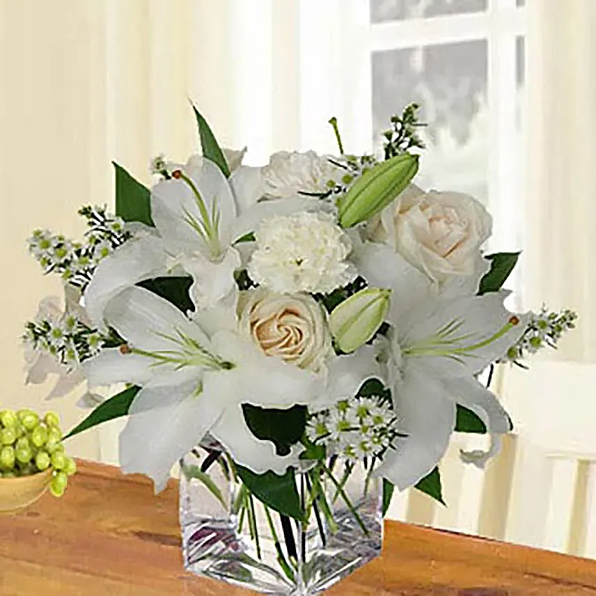 Birthday Bloom: New Year Flower Arrangements