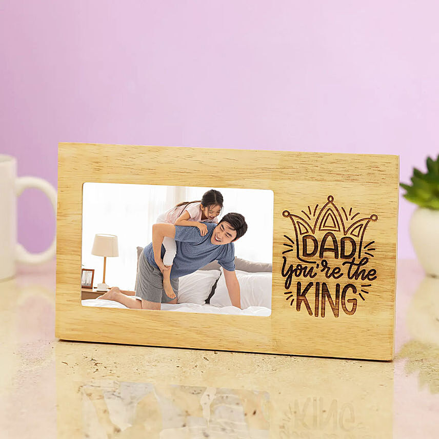 King Dad Engraved Photo Frame: Personalised Gifts For Dad