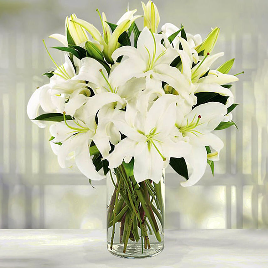 Serene Arranagement Of Lovely White Lilies: Lily Bouquet