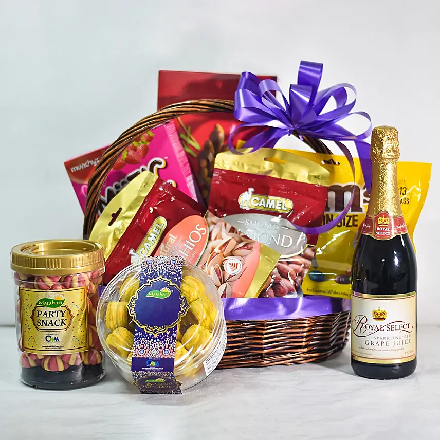 Sweet Hamper For Lovely Wish: Halal Hampers Singapore  	