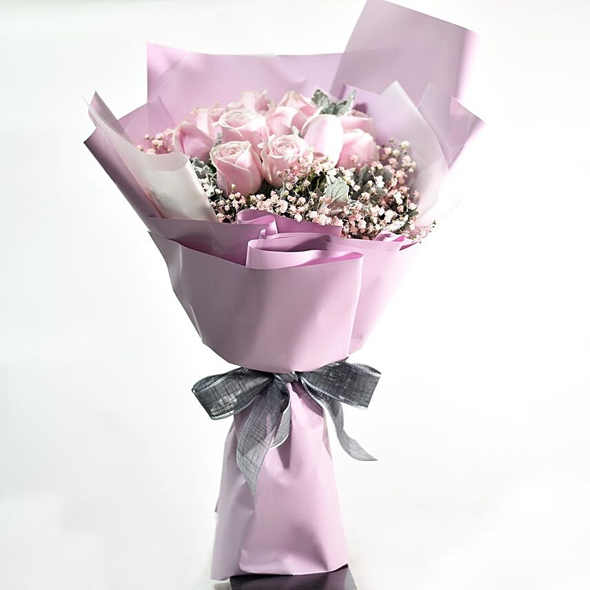 Beautiful Pink Roses Bunch: Baby's Breath Bouquets
