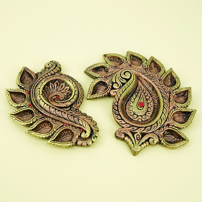 Set Of Designer Diyas: Home Decor Gifts