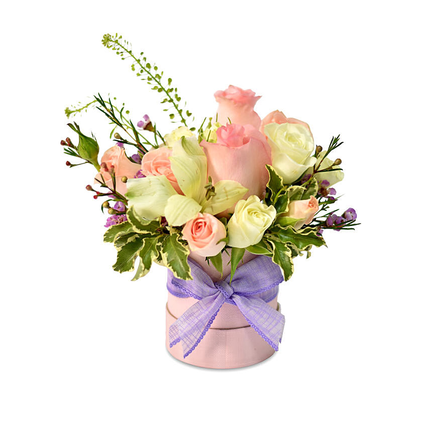 Mesmerising Floral Charm Arrangement: Flowers in a Box