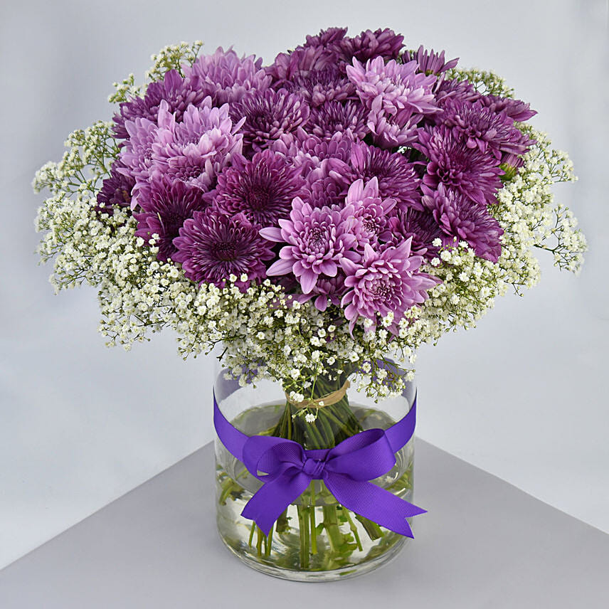 Chrysthemum Flowers Arrangement: Baby's Breath Flowers