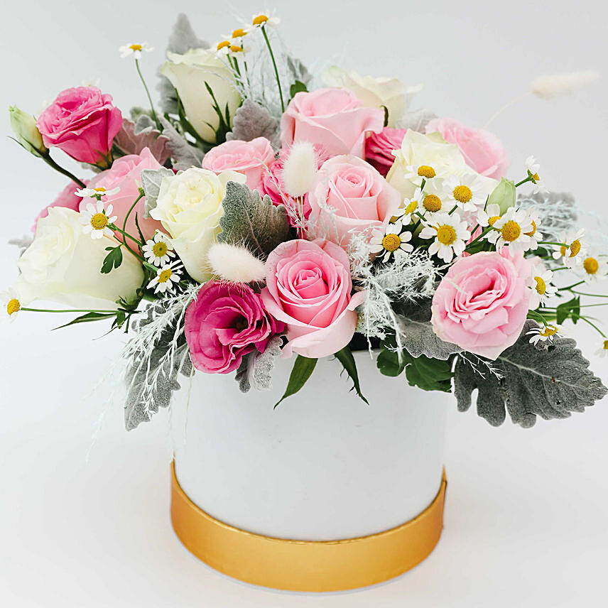 Elegant Mixed Flowers Bouquet: Flowers in a Box