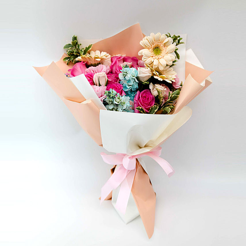 Bright And Graceful Mixed Flowers Bouquet: Mixed Flowers Bouquet