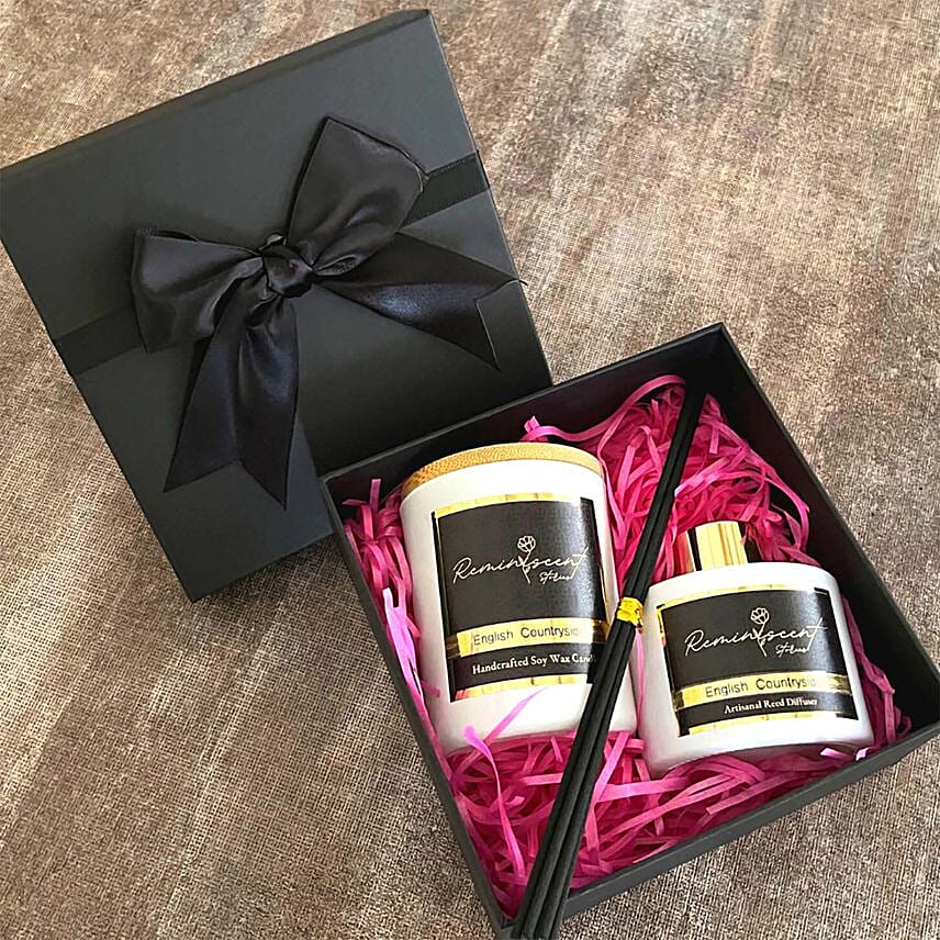 White Signature Candle & Diffuser Gift Box: One Hour Anniversary Gifts Delivery 