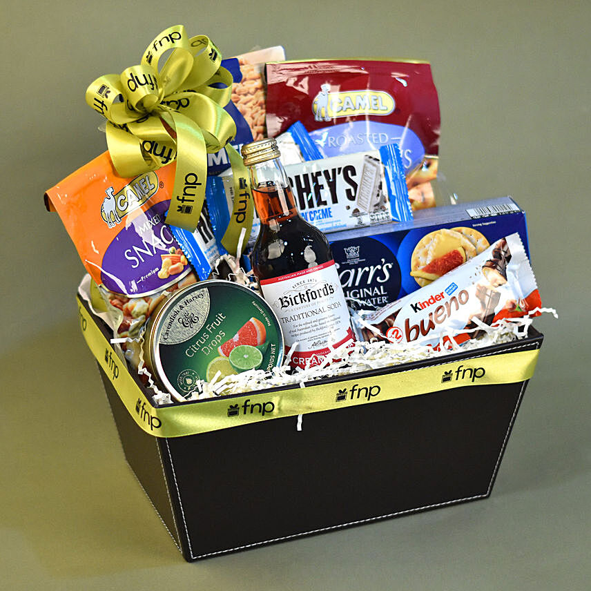 Father's Day Grand Hamper: Patriotic gifts SG