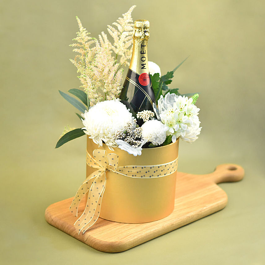 Mixed Flowers & Champagne Golden Box: Flowers And Champagne Delivery
