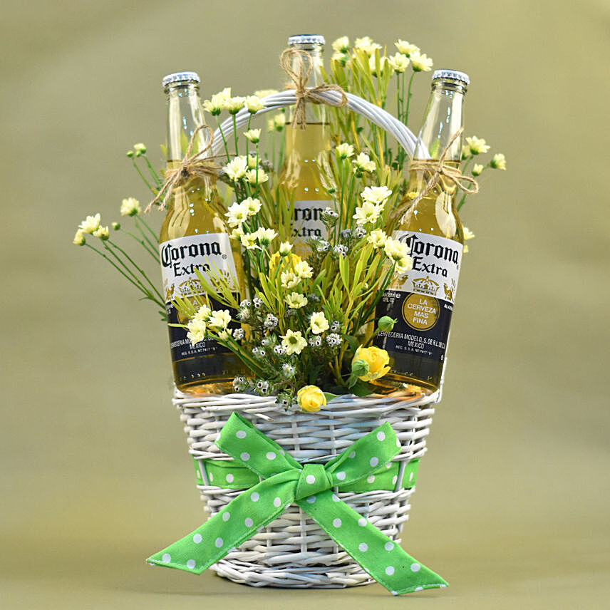 Yellow Pom & Beer Basket: Flowers And Champagne Delivery