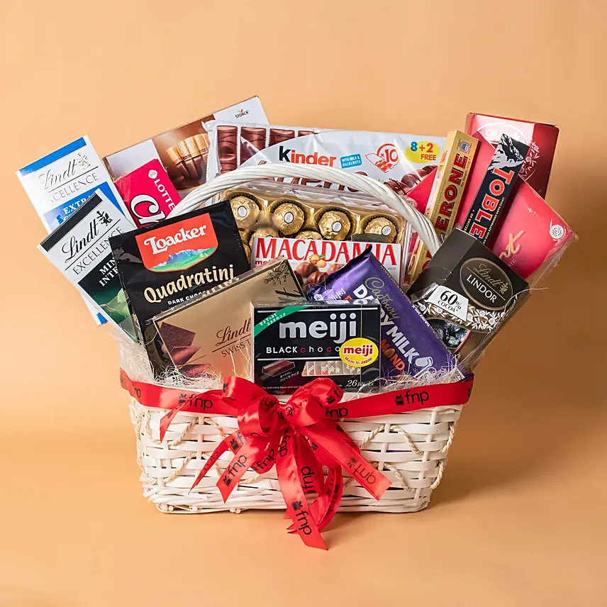 Sweet Treats Basket Hamper: Hampers Singapore