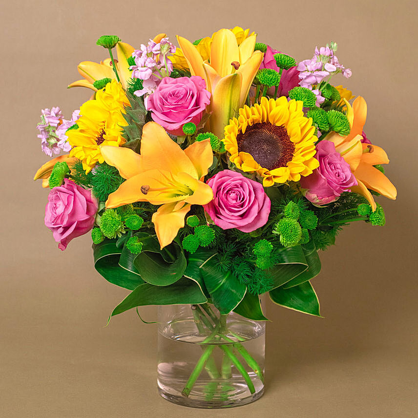 Vivid Bunch Of Flowers In Glass Vase: 