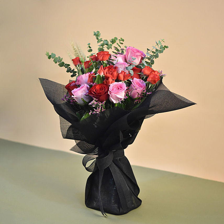 Black Jute Wrap Roses Bouquet: Birthday Roses