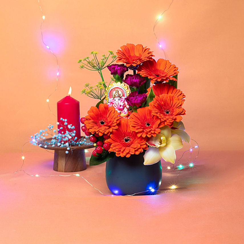 Fresh Blooms N Ganesha Idol Diwali Combo: Ganesh Chaturthi Gifts