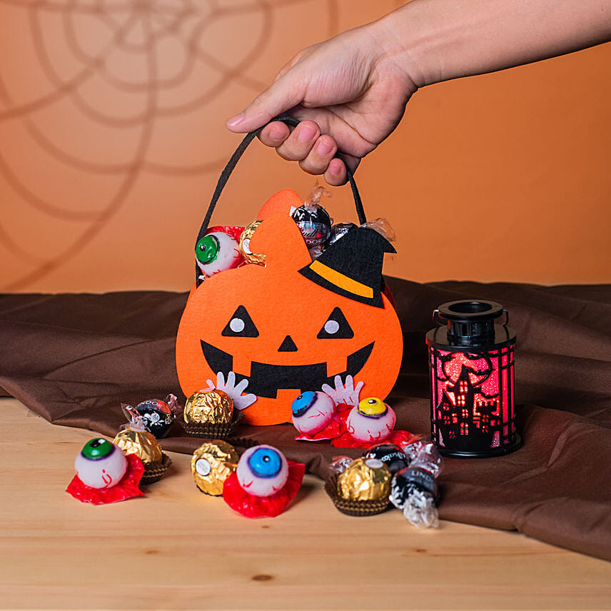 Halloween Wishes Pumpkin Bag: Halloween Gifts 