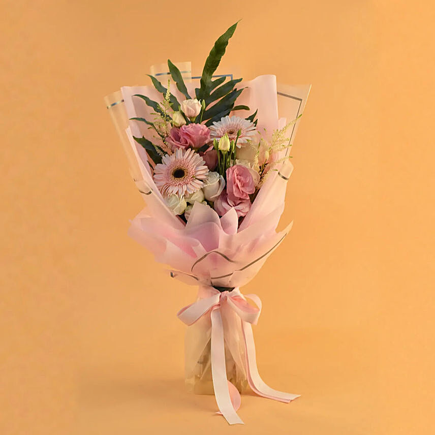 Dignified Mixed Flowers Bouquet: Gift Shop