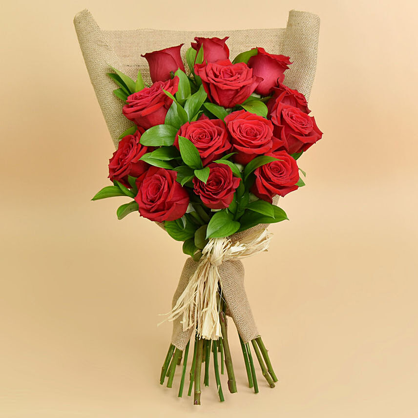 12 Beautiful Red Roses Bouquet: Flower Bouquets