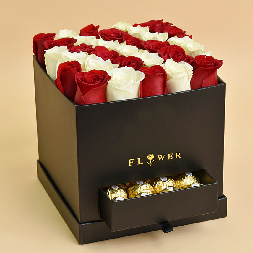 Floral Roses with Chocolates For Valentine: Chocolates Delivery Singapore