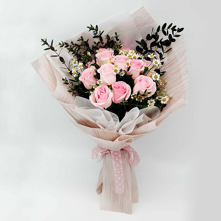 Titanic Rose Chamomile Bouquet: Teachers Day Gifts 