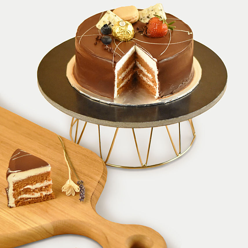 Delightful Chocolate Macaron Cake: Chocolate Cake Singapore