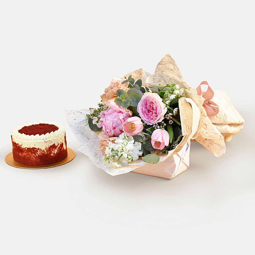 Beautiful Mixed Flowers Bouquet & Red Velvet Cake: Wedding Cakes 