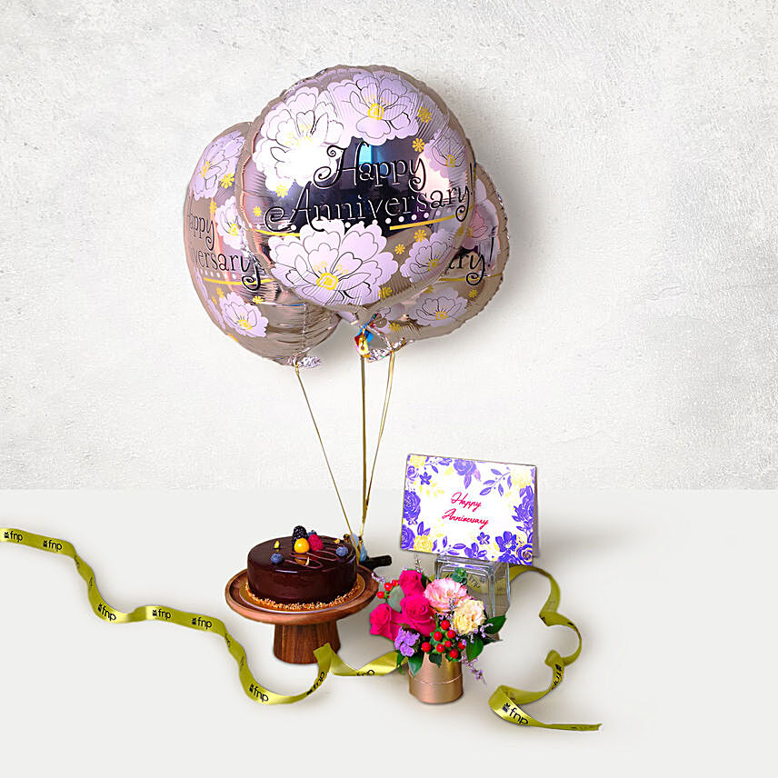 Happy Anniversary Gift Arrangement: Balloon Flower Bouquet