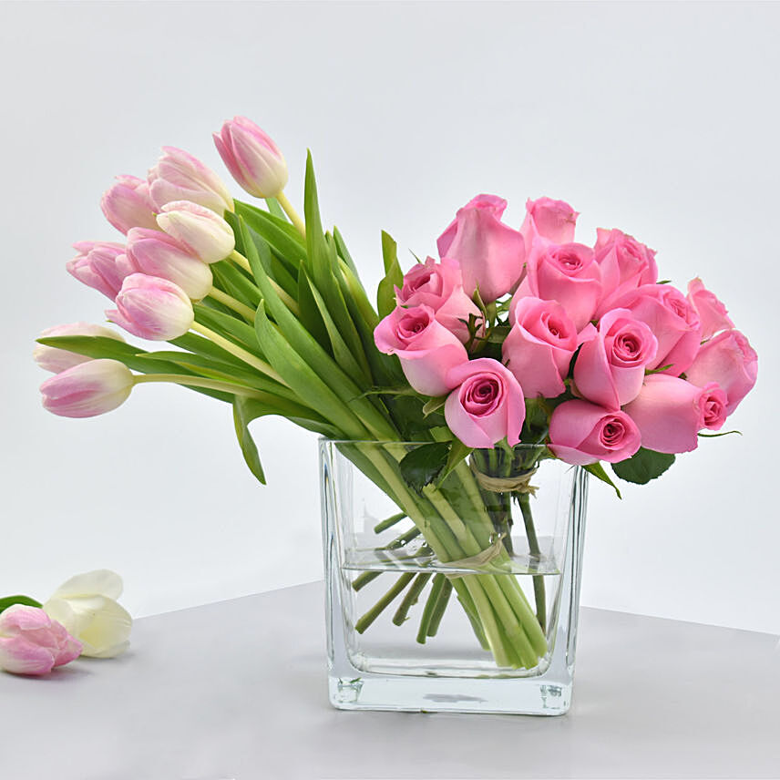 Roses And Pretty Tulips In Vase: Mothers Day Flowers Singapore
