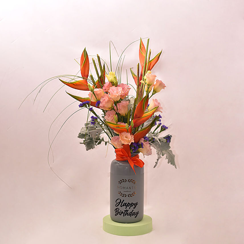 Engaging flowers In Designer Vase: Hydrangeas Bouquet