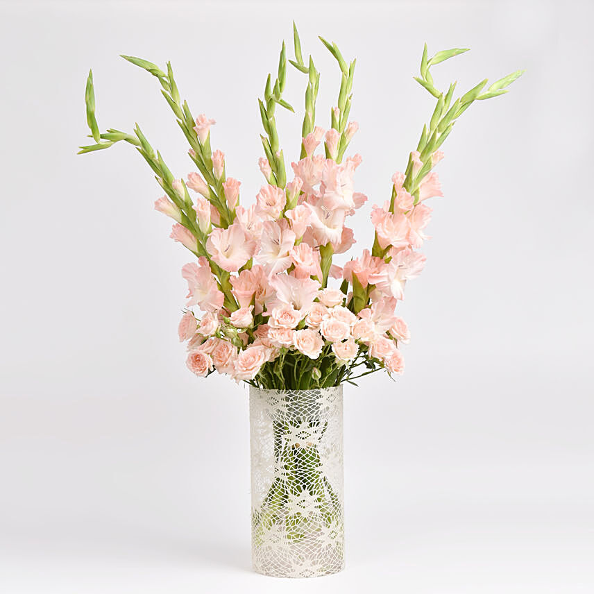 Galdiolus Flowers Beauty Arrangement: Flower Vase Arrangement