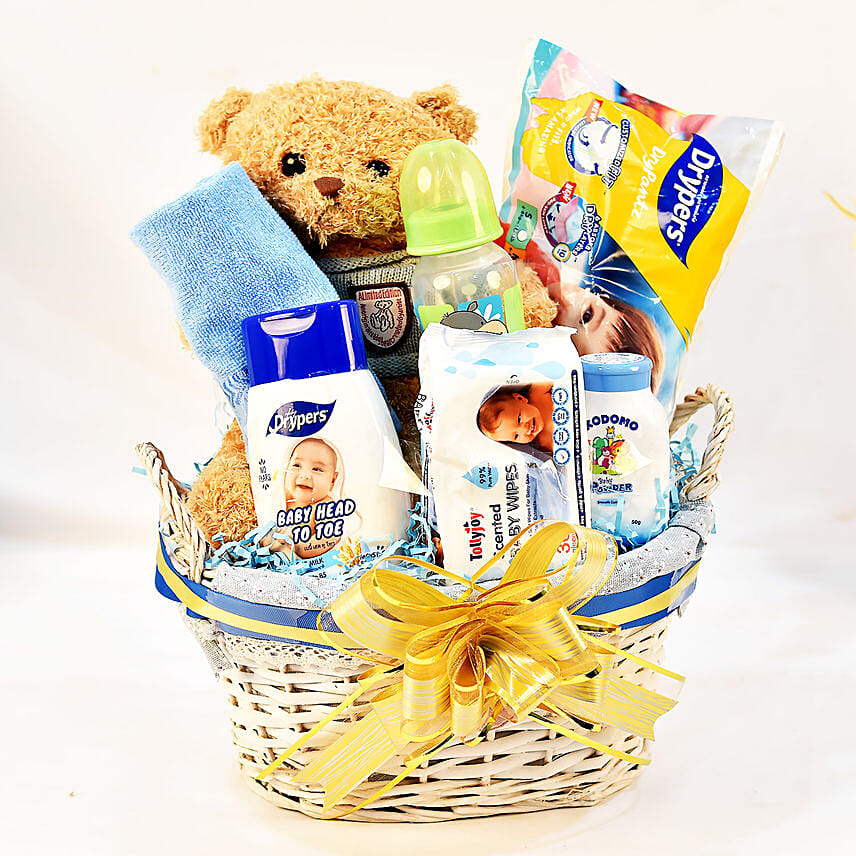 New Born Boy Congrats Hamper: Newborn Baby Gifts