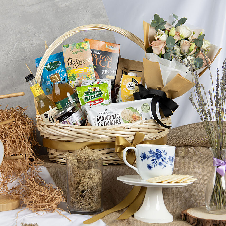 Organic Gift Basket with Flower Bouquet: Anniversary Gift Hampers