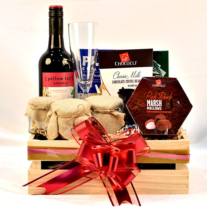 Perfect Wine Time Hamper: Wine Hampers Singapore