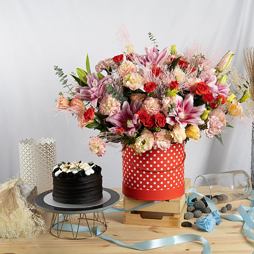 Magnificent Blooms Box and Cake Bundle: Christmas Flowers and Cake