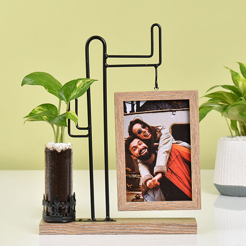 Personalized Hanging Frame: Personalised Photo Frames