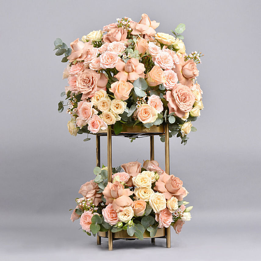 Roses Beauty Stand: Best Birthday Flowers
