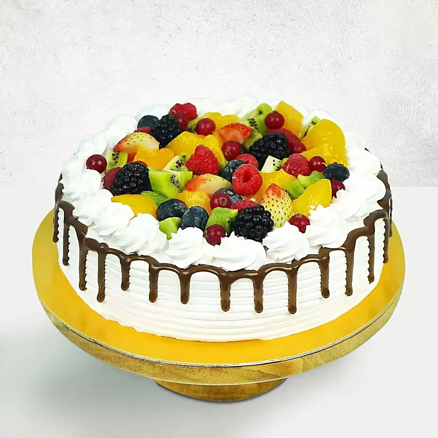 Fruity Vanilla Cake: Halal Cakes 