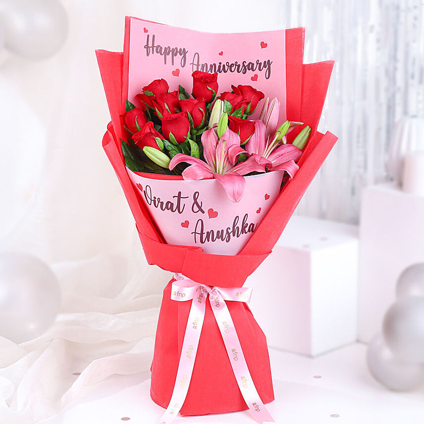 Red Love Personalised Blooms: Flower Bouquet with Personalised Gift