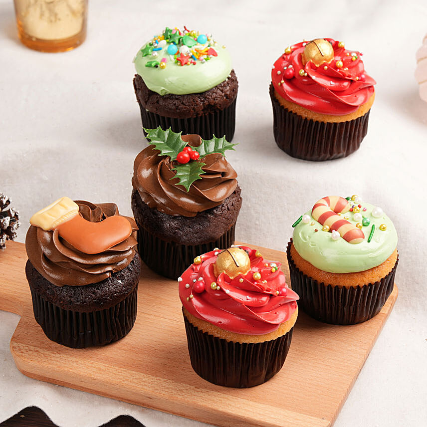 Merry Christmas Delicious Cupcakes 6 Pcs: Christmas Gifts Singapore