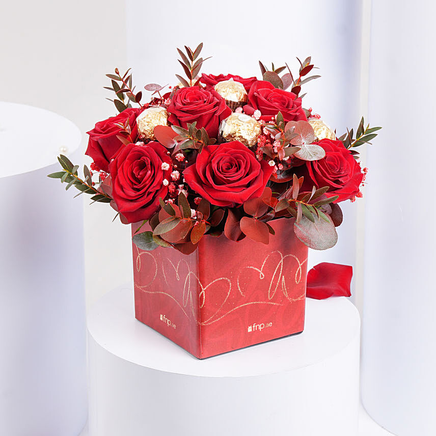Sweet Cheeks Flowers and Chocolates: Valentine's Day Flowers