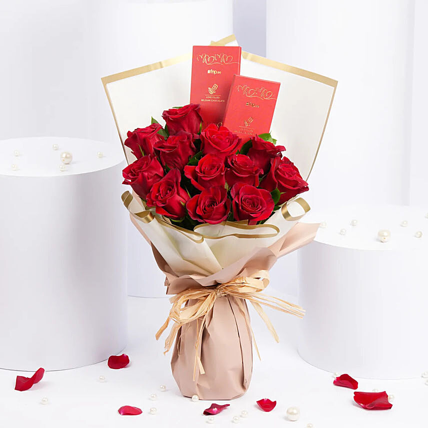 12 Roses and Chocolates Bouquet: Fresh Flowers 
