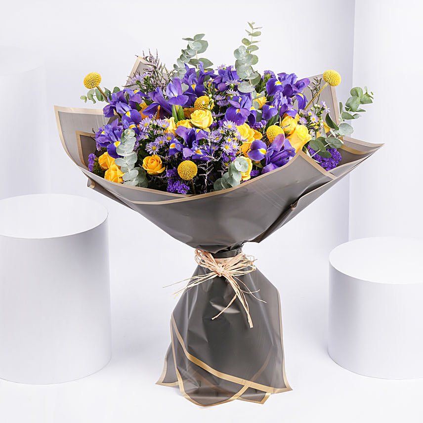Premium Bouquet of Iris and Roses: Fresh Flowers 
