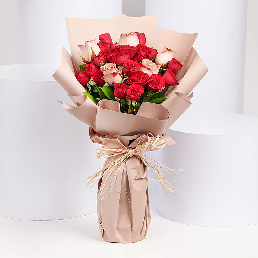 8 Cappaccino and Red Roses Bouquet: 520 Flowers and Gifts