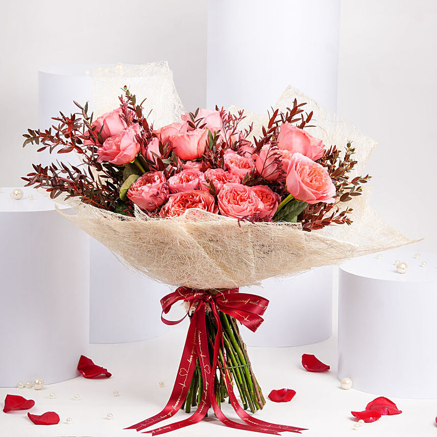 24 Coral Garden Roses Bouquet: Mothers Day Gifts in Singapore